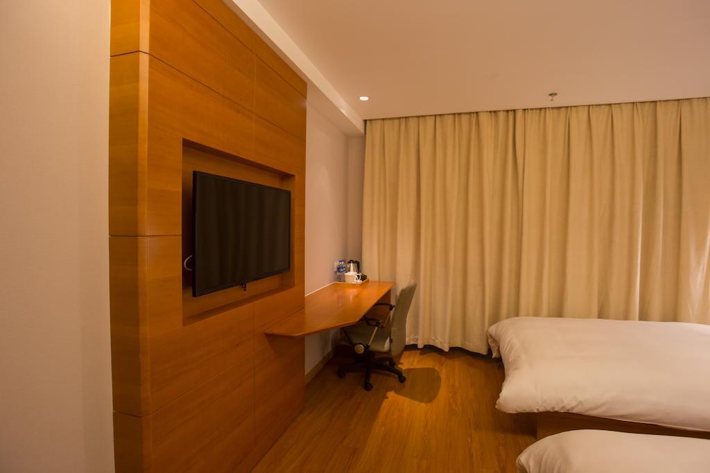 Ji Hotel Shanghai Railway Station West Tianmu Road Luaran gambar